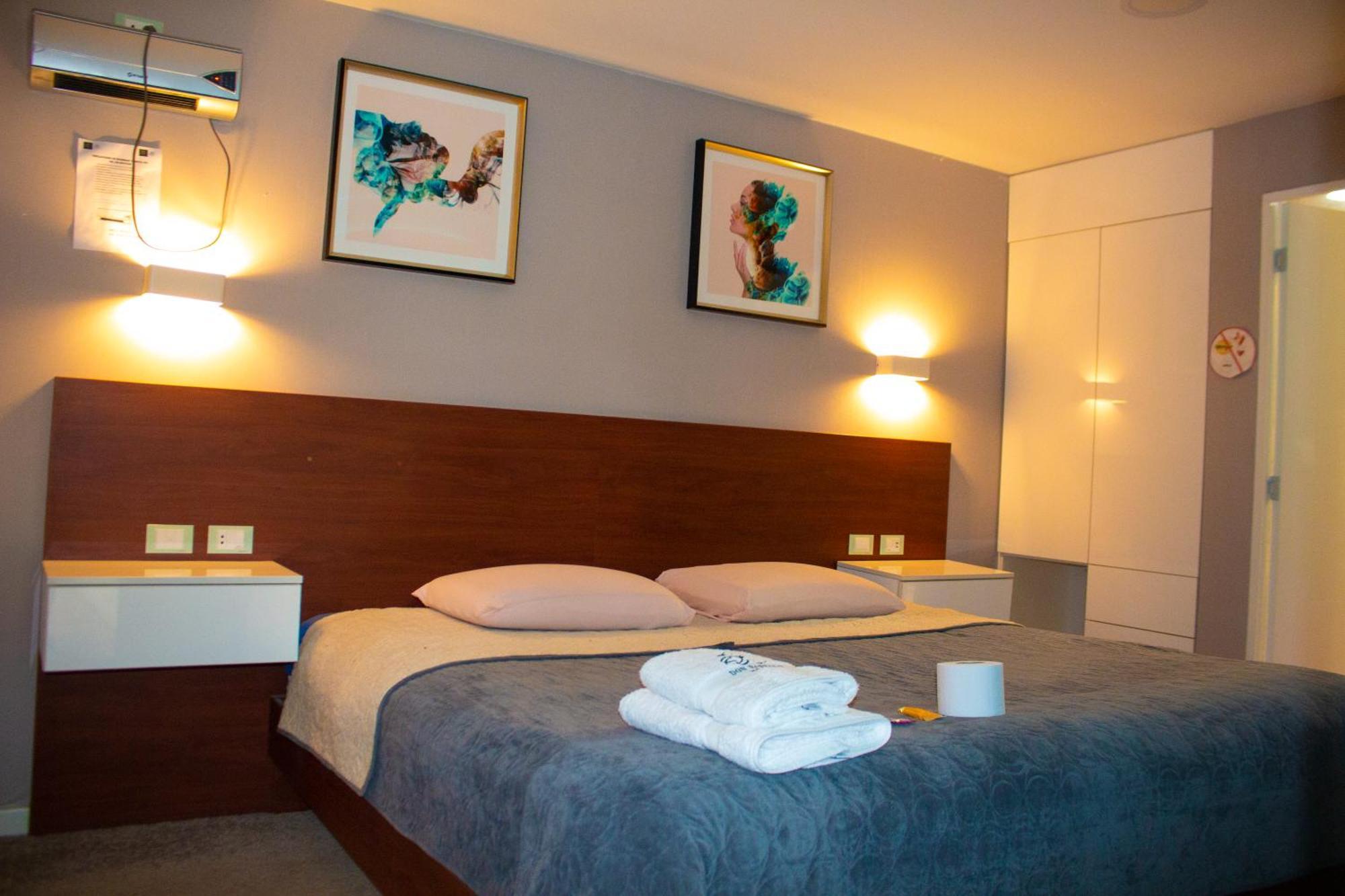 Hotel Don Bartolo Espinar Dış mekan fotoğraf